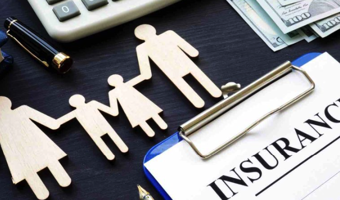 Asuransi kesehatan keluarga